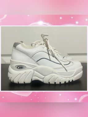 Vintage 90s Y2K Chunky Platform Sneakers
